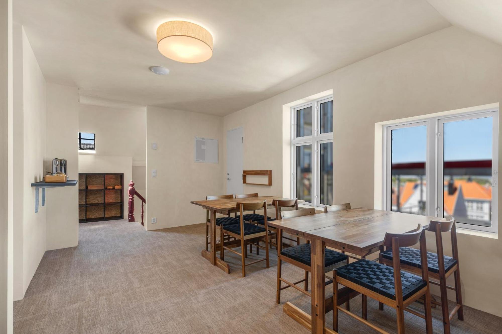 - Bedroom With Private Bathroom * Stavanger