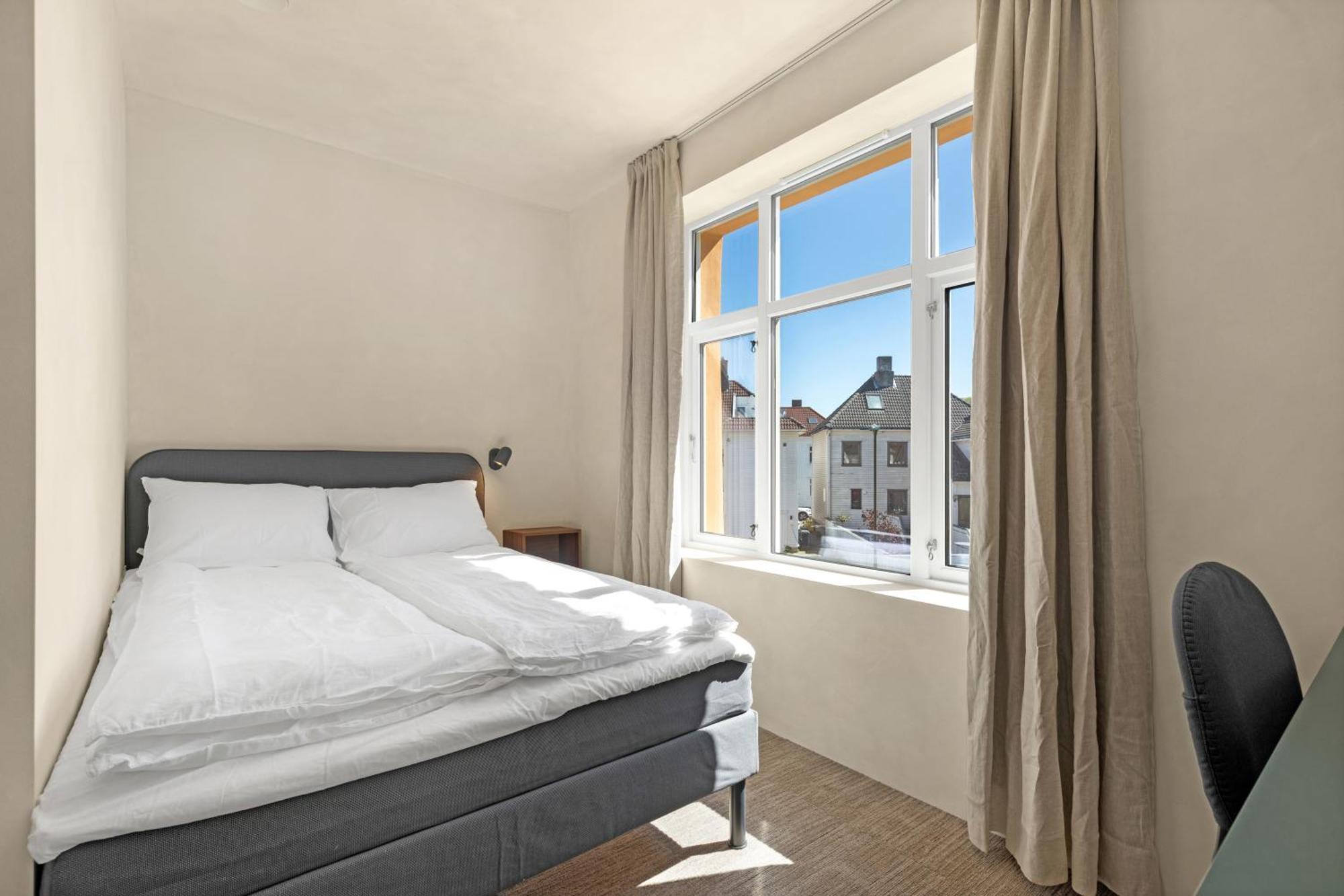 - Bedroom With Private Bathroom Guest house